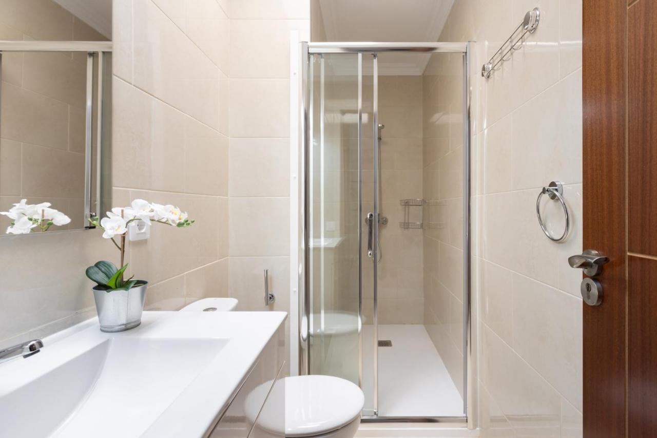 Classbnb - Three Spacious Apartments 150M From The Las Americas Promenade Arona  Bagian luar foto