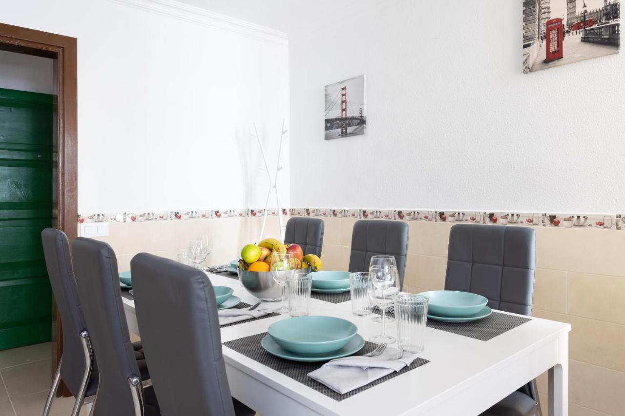 Classbnb - Three Spacious Apartments 150M From The Las Americas Promenade Arona  Bagian luar foto