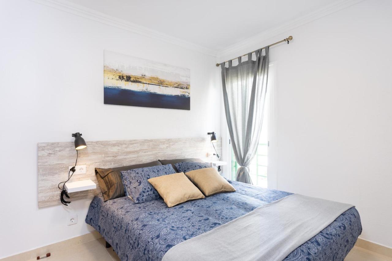 Classbnb - Three Spacious Apartments 150M From The Las Americas Promenade Arona  Bagian luar foto