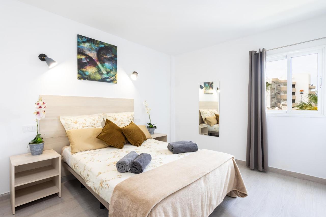 Classbnb - Three Spacious Apartments 150M From The Las Americas Promenade Arona  Bagian luar foto