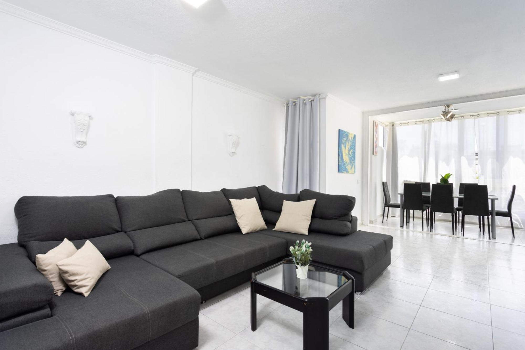 Classbnb - Three Spacious Apartments 150M From The Las Americas Promenade Arona  Bagian luar foto