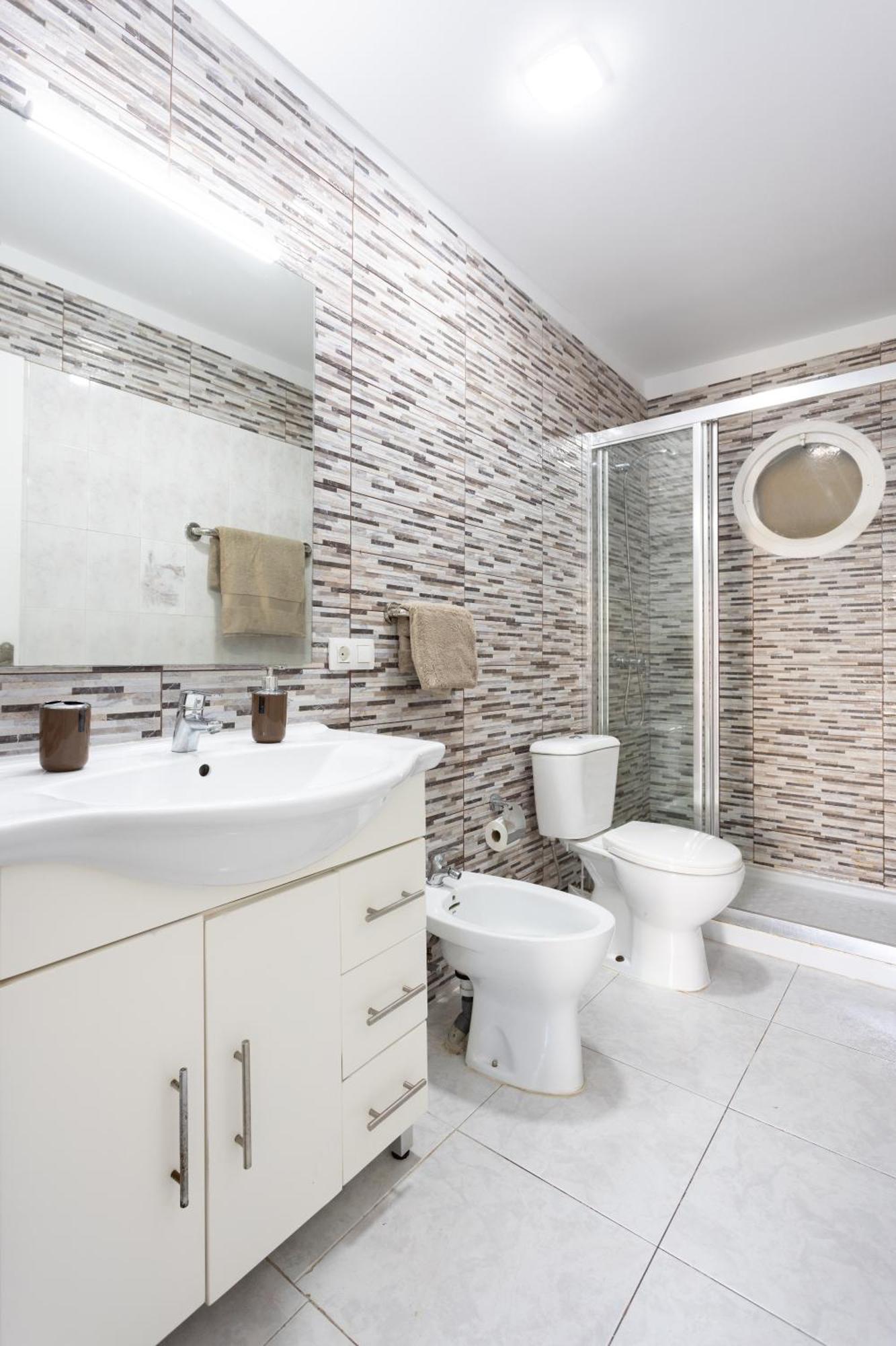 Classbnb - Three Spacious Apartments 150M From The Las Americas Promenade Arona  Bagian luar foto