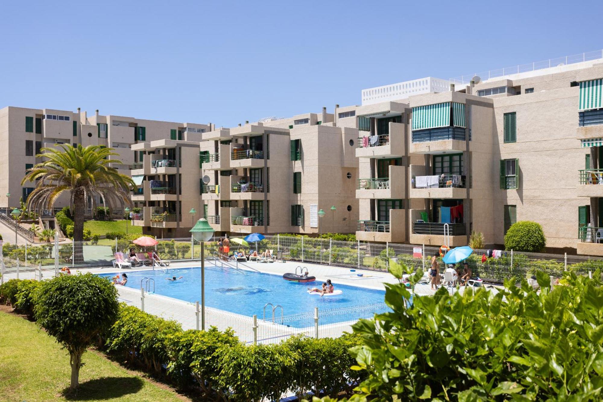 Classbnb - Three Spacious Apartments 150M From The Las Americas Promenade Arona  Bagian luar foto